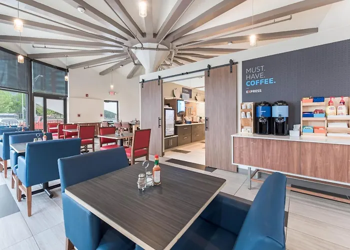 Hotel Express - Downtown By Ihg