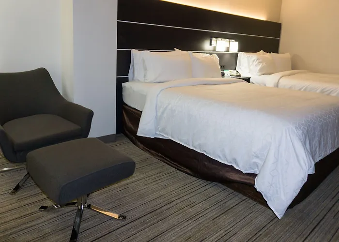 Express - Downtown By Ihg 2*