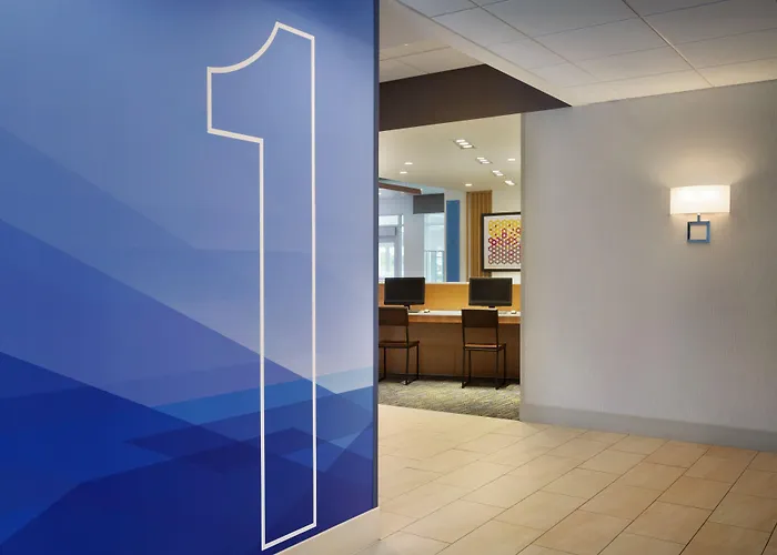Express - Downtown By Ihg 2* Columbus