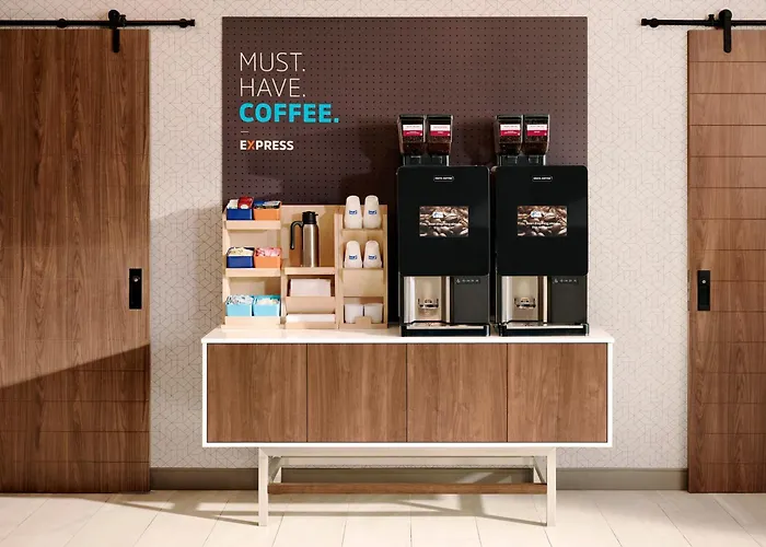 Express - Downtown By Ihg Hotel 2*
