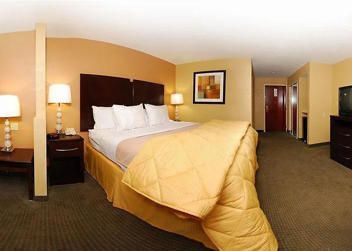 Express - Downtown By Ihg 2*