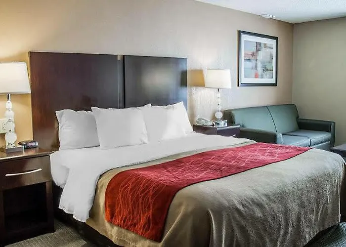 Express - Downtown By Ihg Hotel
